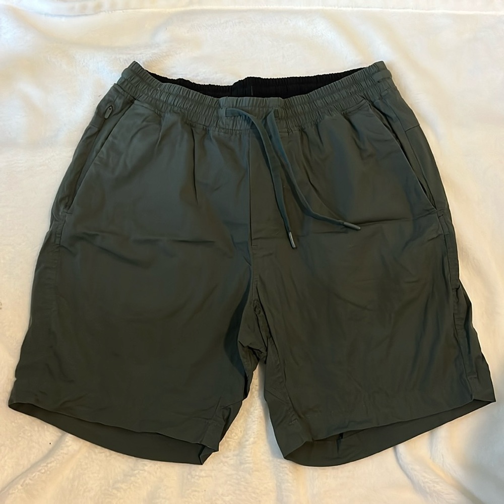 Bowline 8” inseam Lululemon shorts